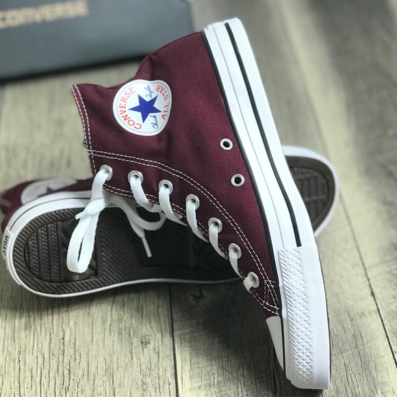 NWT Converse Ctas HI Burgundy W AUTHENTIC - Picture 6 of 7